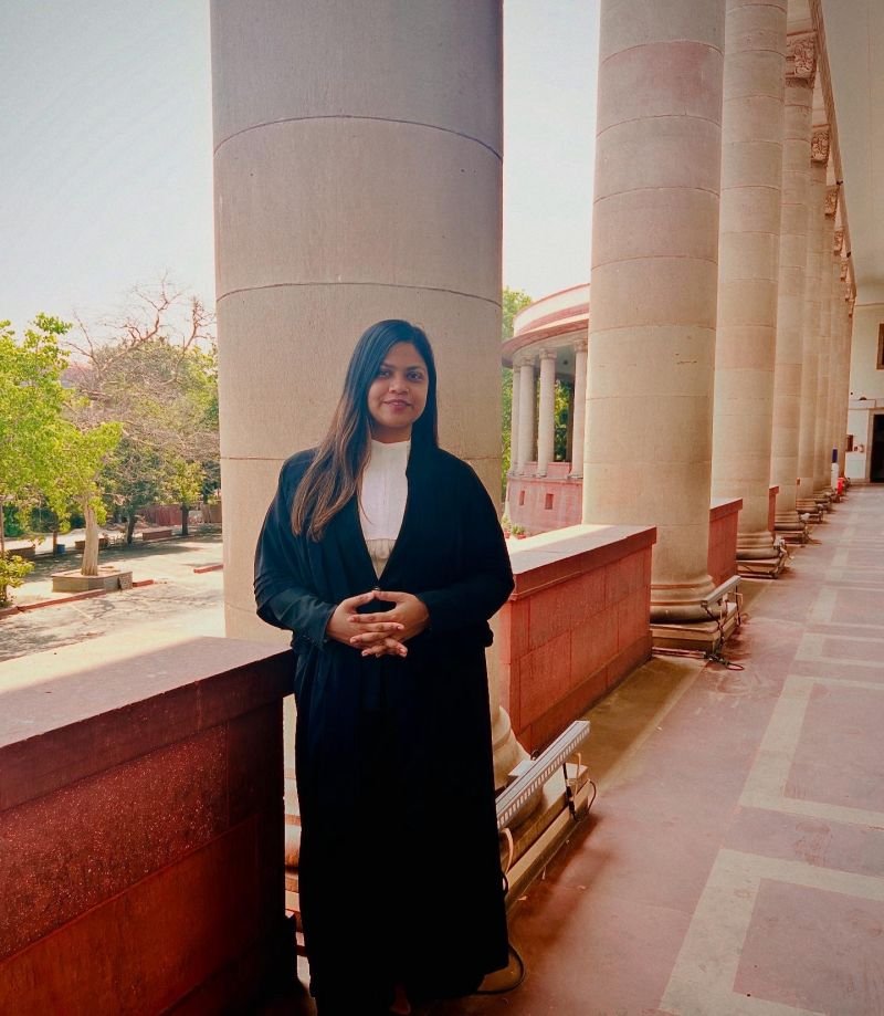 advocate dhwani y chandarana